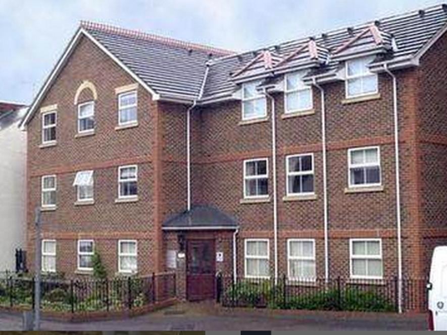 Hof - Stanshawe Court Apartments Reading Luaran gambar