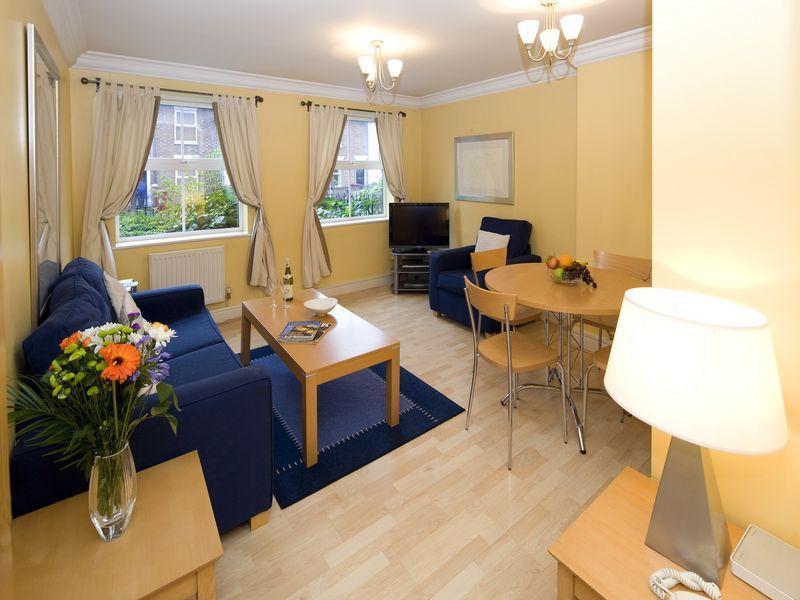 Hof - Stanshawe Court Apartments Reading Luaran gambar